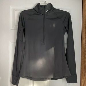 Women’s Under Armour Small Gray Pullover